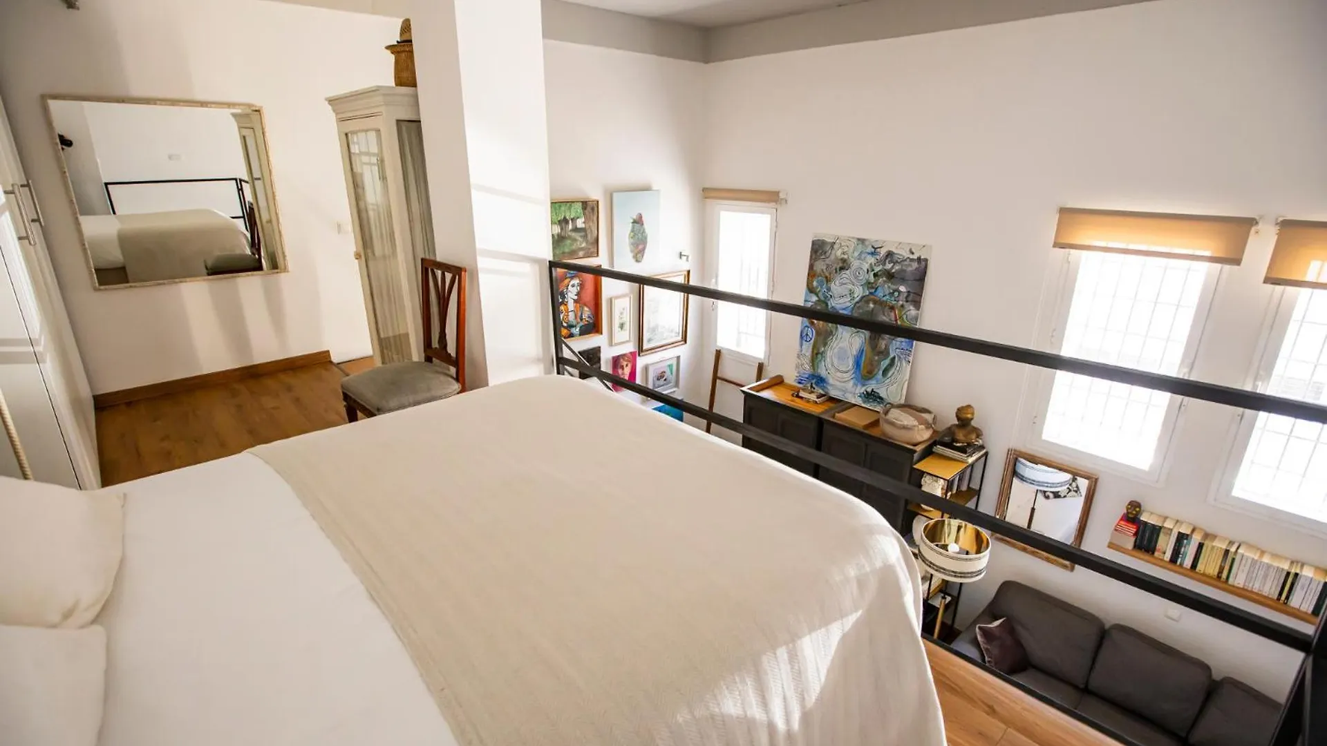 Beautiful Duplex Apartment In Seville 0*,