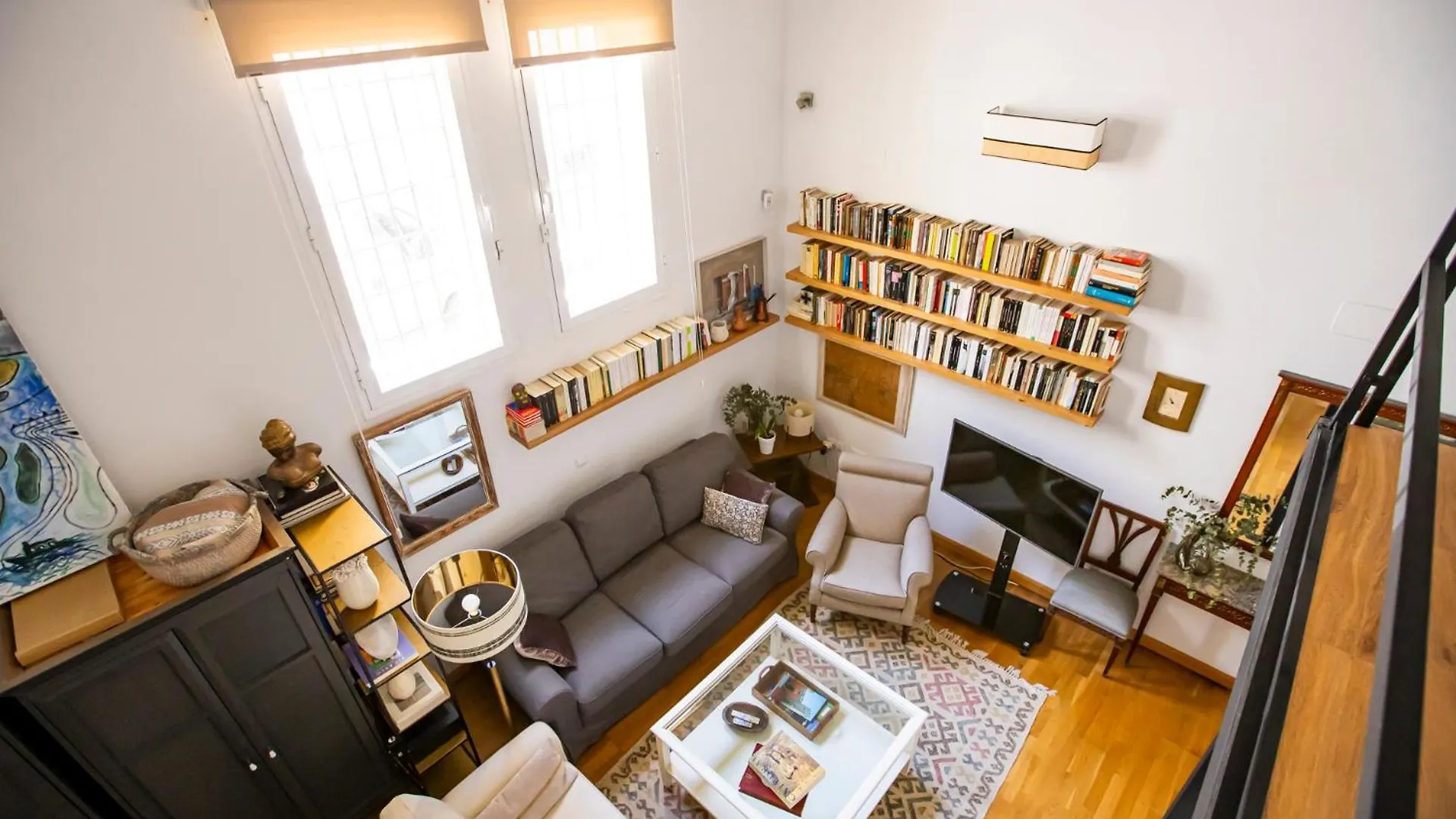 Beautiful Duplex Apartment In Seville