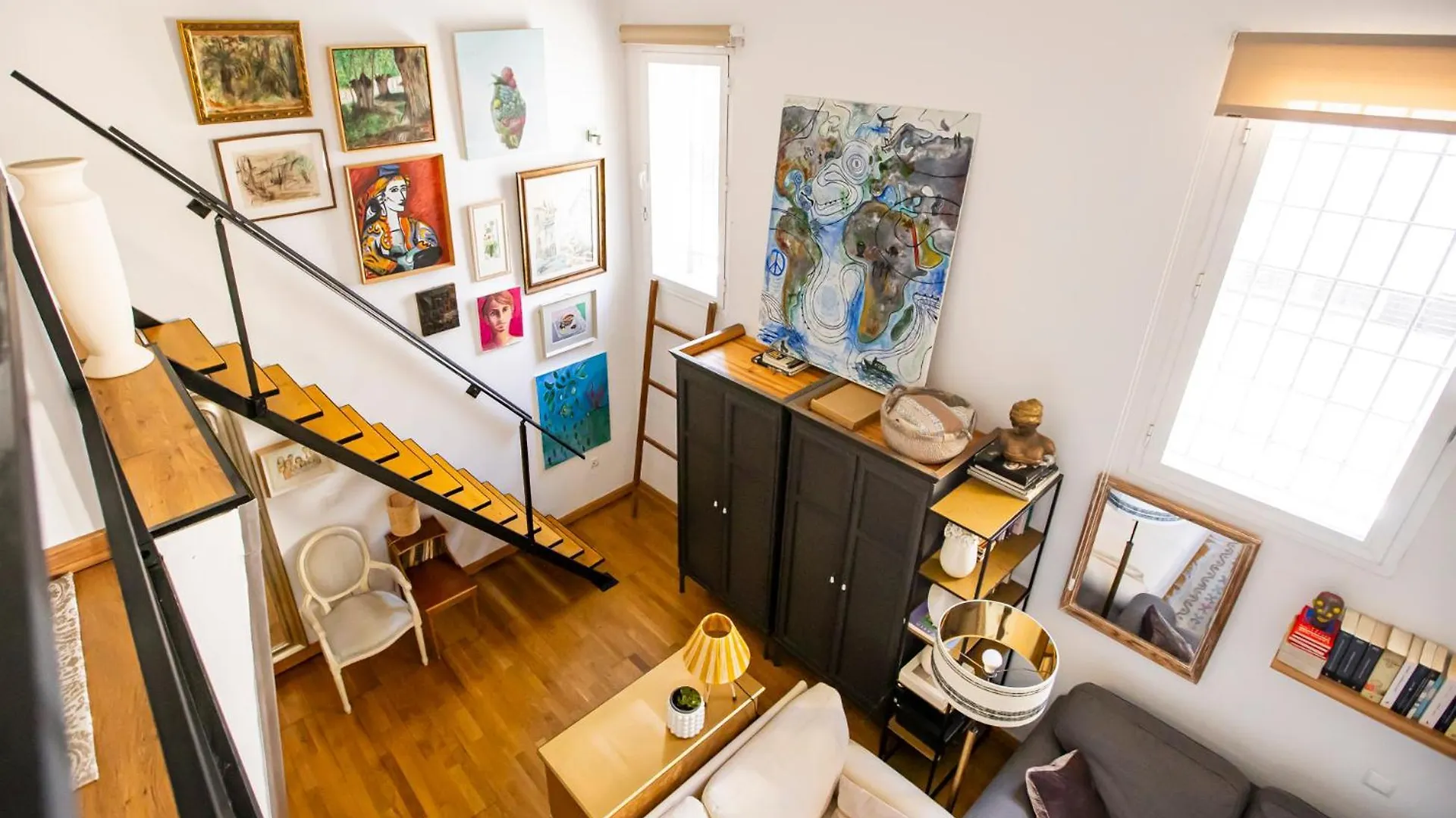 Beautiful Duplex Apartment In Seville