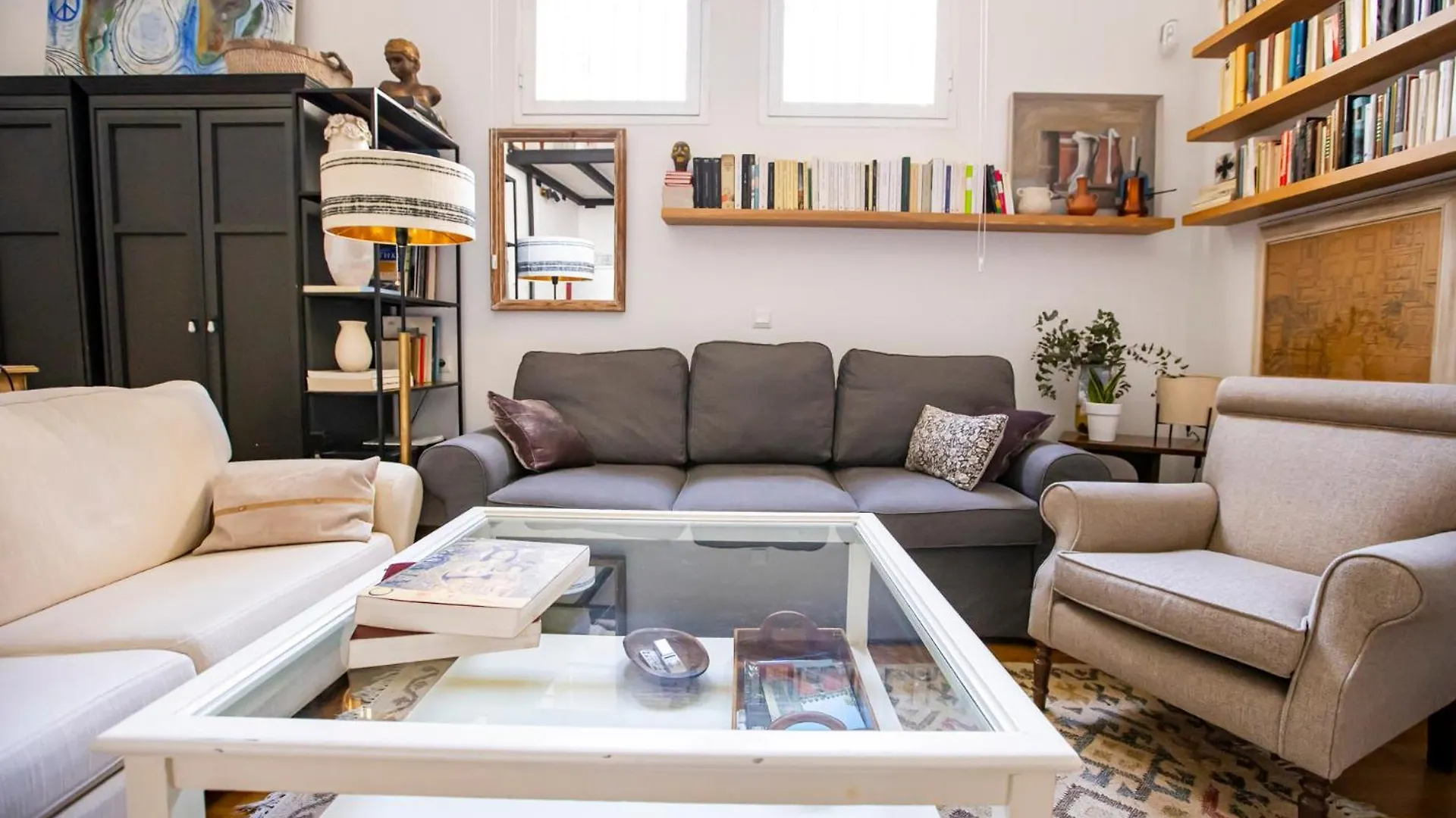 Beautiful Duplex Apartment In Σεβίλλη